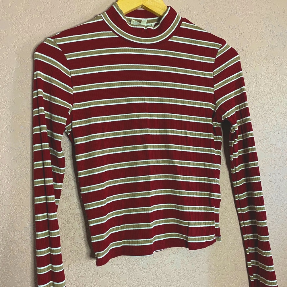 Tilly’s long sleeve stripe top